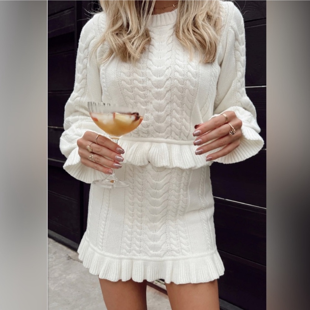 NWT Show Me Your Mumu Ridley Ruffle sweater and skirt set
